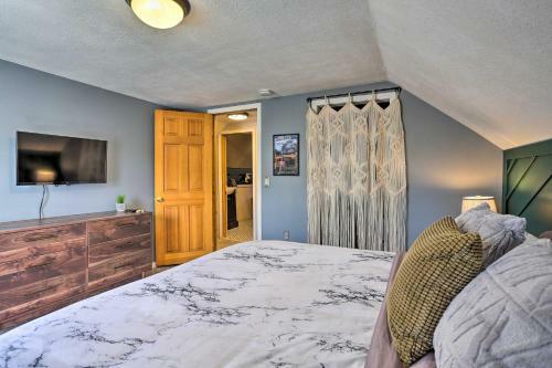 Pet-friendly Home With Patio On Main Street!