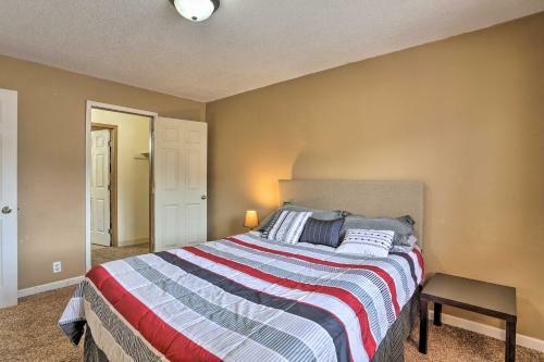 Apartamento Convenient Lead Condo With Deck And Town Views!