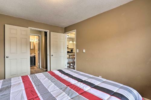 Apartamento Convenient Lead Condo With Deck And Town Views!