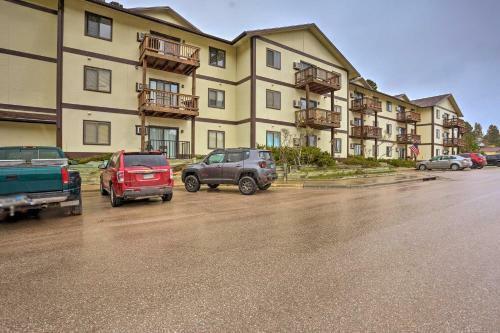 Apartamento Convenient Lead Condo With Deck And Town Views!