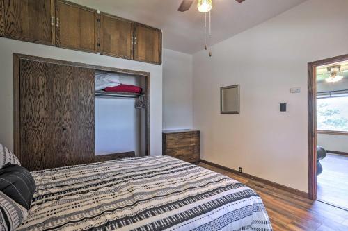 Classic Mountain Home, Half Mi To Main Street