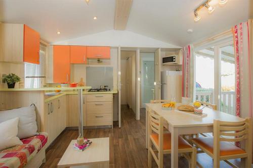 Vacanceselect Mobil Homes - Camping Mare E Pineta