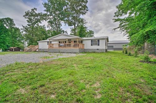 Lakeside Dandridge Gem Yard, Deck And 2 Grills