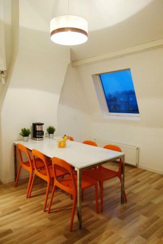 Hostal 37 Sky