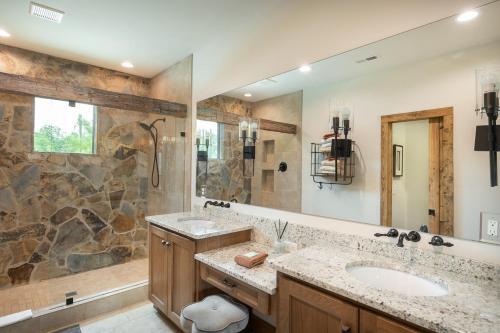 Smoky Mountain High Home