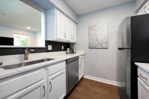 The Cumberland Condo