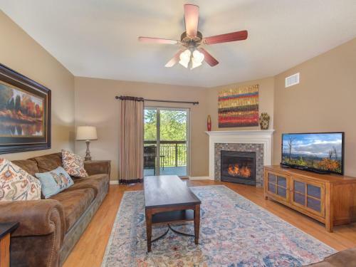 Apartamento Whispering Waters Cedar Lodge 302
