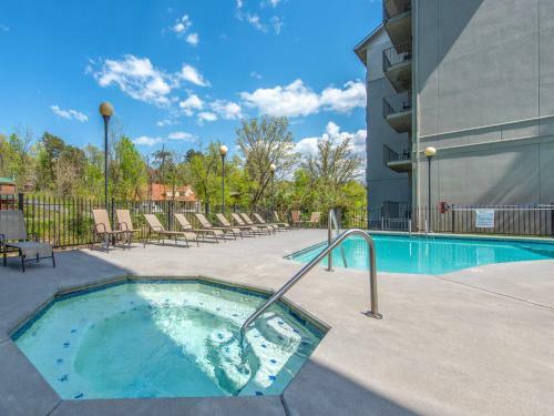 Apartamento Rolling On The River Cedar Lodge 705