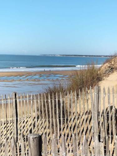 Le Pin Maritime - 700m Plage