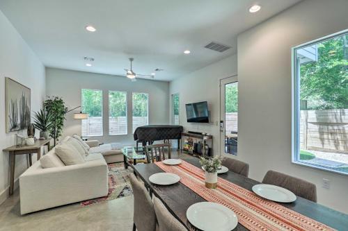 Sunny Austin Abode Proximity To Parks And Dtwn