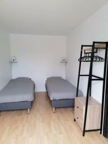 Great Bright And Spacious Apart + Private Parking