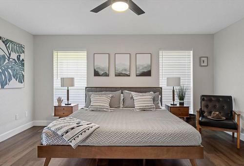 New Stunning Farmhouse-15 Min To Downtown