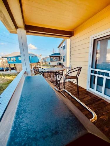 Sunny Delight - Sleeps 10 - Generous Space!