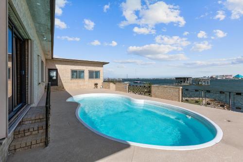 Bay Dreamer - Massive Bayfront Home With Private Pool Home