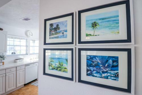 Second Row Beach Home - Ocean Views - Old School Vibes
