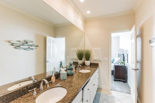 Apartamento Dawn 1024 - Beautiful Beachfront Condo Condo