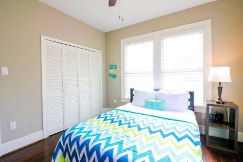 Gulf Breeze 2 Blocks To The Beach Private Backyard Newly Updated