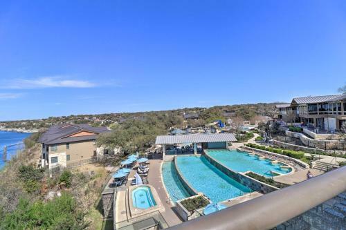 Apartamento High-end Lakeway Condo With Boat Dock Access!
