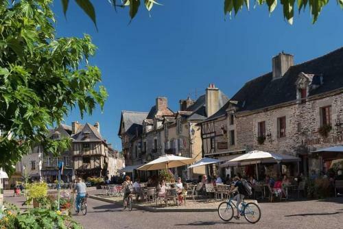 Grande Maison De Ville Entre Terre Et Mer