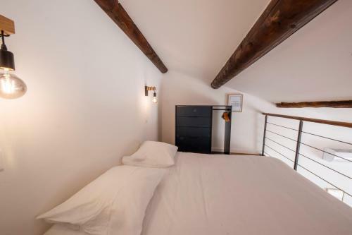 Apartamento Loft Refait � Neuf Avec Terrasse En Centre Ville