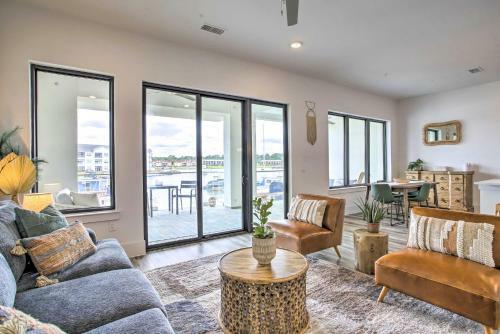 Apartamento Luxury Waterfront Condo With Grill And Fire Pit