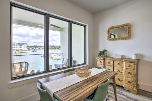 Apartamento Luxury Waterfront Condo With Grill And Fire Pit