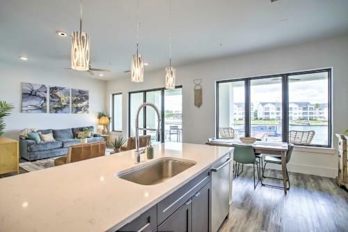 Apartamento Luxury Waterfront Condo With Grill And Fire Pit