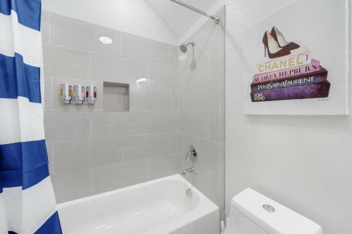 Villa Honey Stop Scrolling This Is It 3 Bed 3ba W King Bed