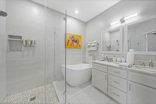 Villa Honey Stop Scrolling This Is It 3 Bed 3ba W King Bed