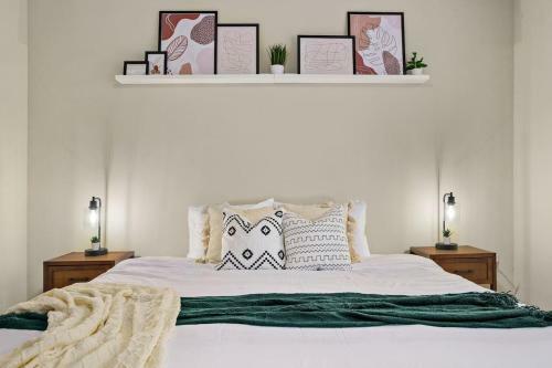 Apartamento New! King Bed Trendy 1 Br Resort Style W/ Pool