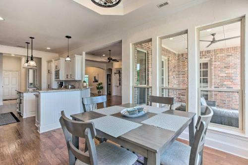 Chic Ranch Villa Less Than 5 Mi To Lake Ray Roberts!
