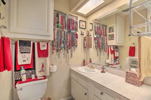 Traditional Richardson Home With Private Yard!