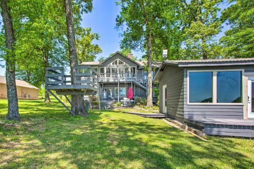 Waterfront Yantis Retreat With Deck And Zipline!