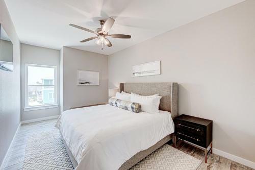 Ad639-anchors Away Home