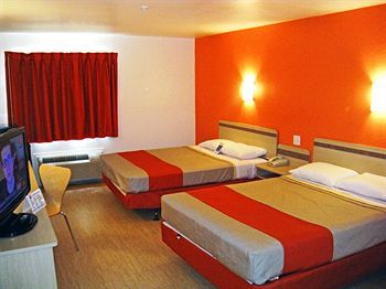 Motel 6 Pasadena