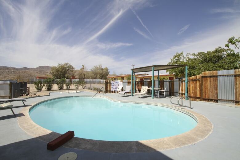 Harmony Motel