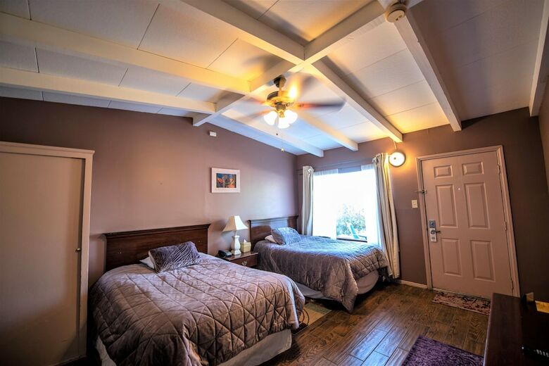 Harmony Motel