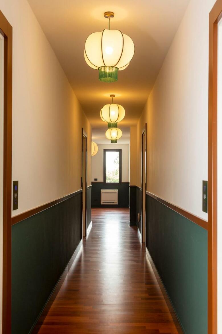 Hotel Ghal�