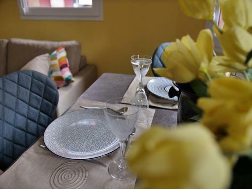 Hostal Room In Studio - Studio Reves Ensables