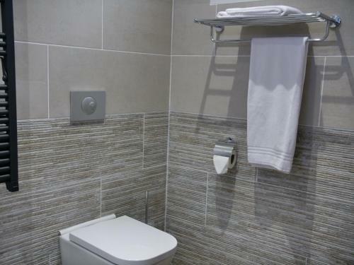 Hostal Room In Studio - Studio Reves Ensables
