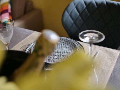 Hostal Room In Studio - Studio Reves Ensables