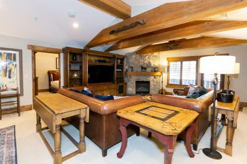 Apartamento Expansive Four Bedroom Suite At The Chateaux Condo