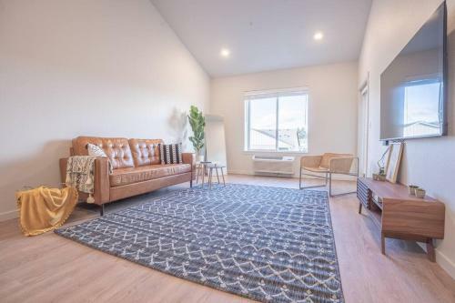 Apartamento Boho Design Great For Long Term Stays Near Local Grocery Store