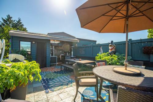 Waterfront Rooftop Deck On Lake Union 3br 3ba Extended Stay