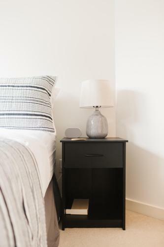 Waterfront Rooftop Deck On Lake Union 3br 3ba Extended Stay