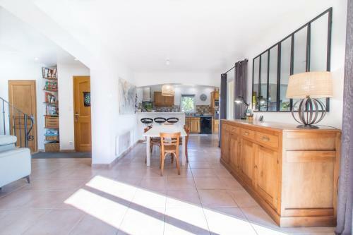 Villa Entre N�mes Et Uz�s