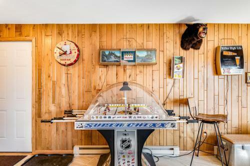 The Octagon On Big Bass