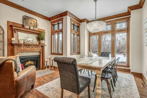River Ridge - Luxurious Getaway, Large Group