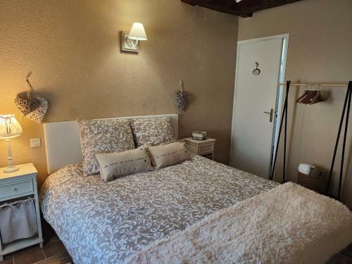Hostal G�te Les Piraudi�res