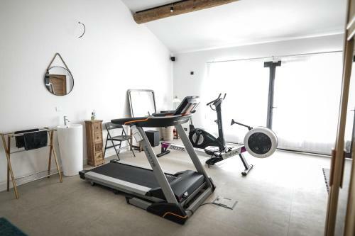 Hostal L'insoup�onn�e Saint R�my De Provence